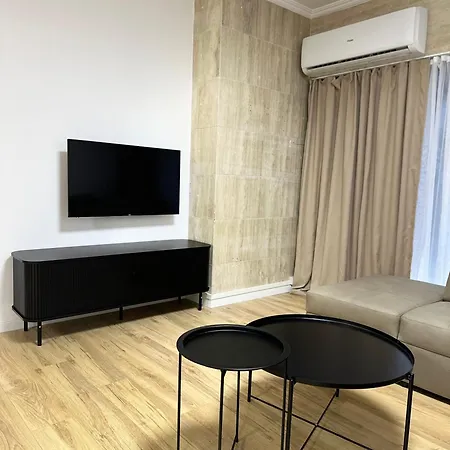 Apartment Bazaar 03 *